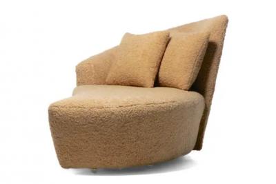 Vladimir Kagan Vladimir Kagan Bilbao Swiveling Chaise Lounge in Luxurious Latte Boucl 