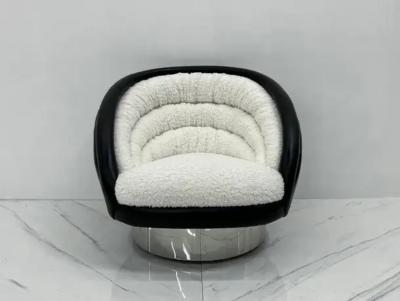 Vladimir Kagan Vladimir Kagan Crescent Lounge Chair in Ivory Boucle and Black Leather 1970s
