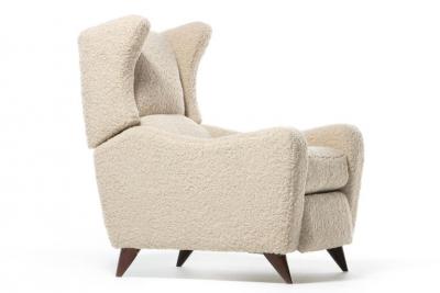 Vladimir Kagan Vladimir Kagan Juno Wingback Recliner Chairs in Soft Ivory White Boucl 