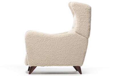 Vladimir Kagan Vladimir Kagan Juno Wingback Recliner Chairs in Soft Ivory White Boucl 