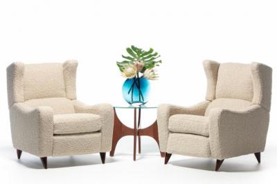 Vladimir Kagan Vladimir Kagan Juno Wingback Recliner Chairs in Soft Ivory White Boucl 