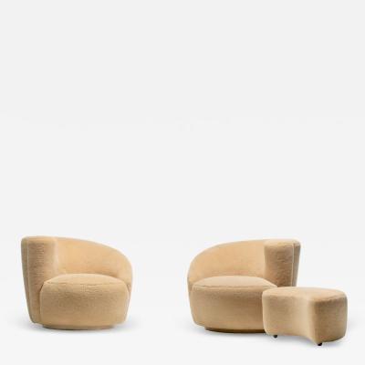 Vladimir Kagan Vladimir Kagan Nautilus Swivel Chairs Ottoman in Butterscotch Shearling