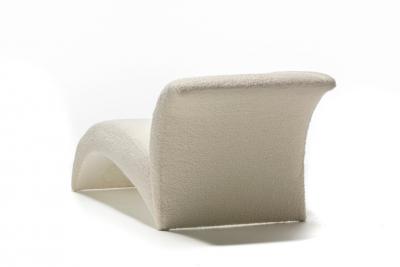 Vladimir Kagan Vladimir Kagan Post Modern Marilyn Chaise Lounge in Ivory White Boucl c 1986
