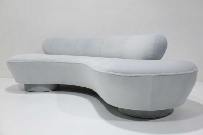 Vladimir Kagan Vladimir Kagan Serpentine Cloud Sofa in Plush Mohair