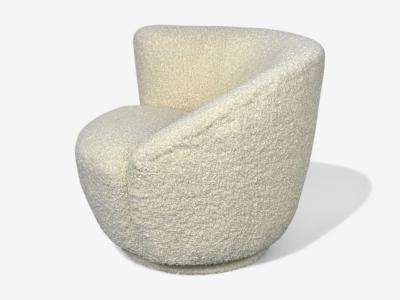 Vladimir Kagan Vladimir Kagan Style White Boucle Nautilus Style Swivel Chairs USA 1970s