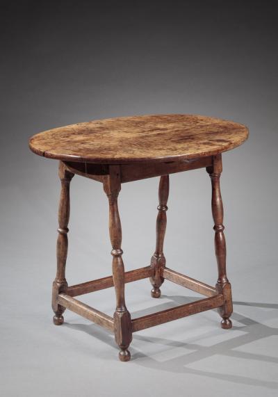 WILLIAM AND MARY TAVERN TABLE