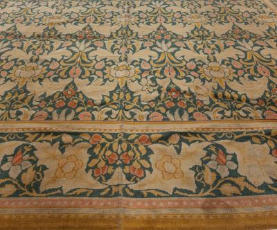 WILLIAM MORRIS MACHINE MADE ENGLISH CARPET CIRCA 1920