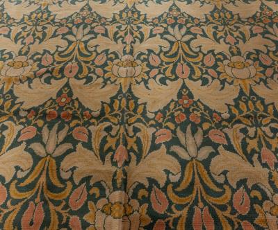 WILLIAM MORRIS MACHINE MADE ENGLISH CARPET CIRCA 1920