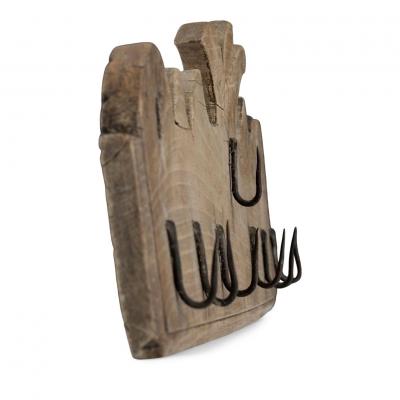 Wall Mounted Wood and Iron Game Hook