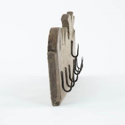 Wall Mounted Wood and Iron Game Hook