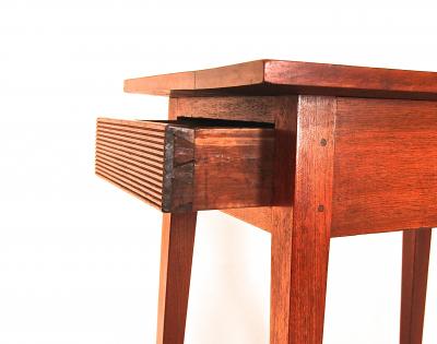 Walnut Hepplewhite One Drawer Stand