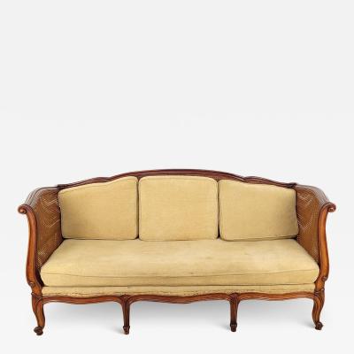 Walnut Louis XV Style Daybed or Sofa circa 1850