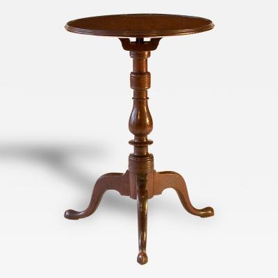 Walnut Queen Anne Candlestand