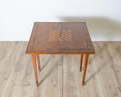 Walnut Veneer And Inlaid Table Game Table End Of The 18th Century