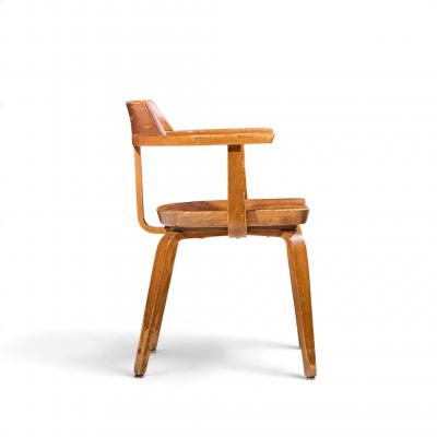 Walter Gropius Walter Gropius W199 Bauhaus for Thonet Mid Century Bentwood Chairs Set of 4