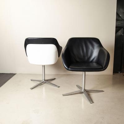 Walter Knoll Pearson Lloyd set of two lounge chairs 90 s