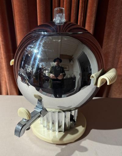 Walter Von Nessen Walter Von Nessen designed Chase Coronet Coffee and Tea Set