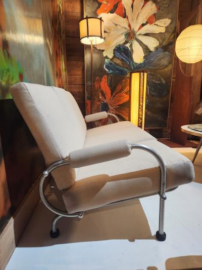 Warren McArthur A Pair of Warren McArthur Sofas Model 917 3 s C 1938