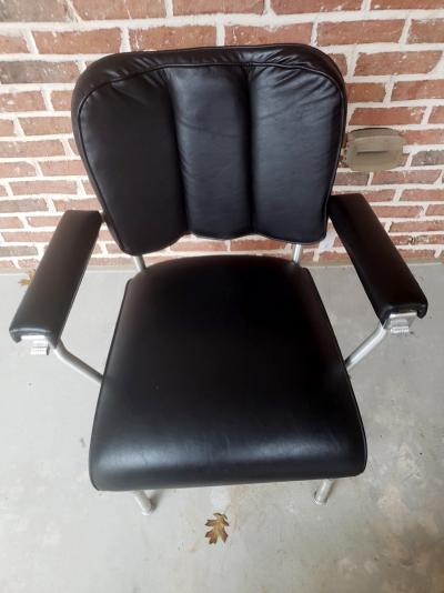 Warren McArthur Pair Armchair Warren McArthur Rare Model with Hidden Ashtrays