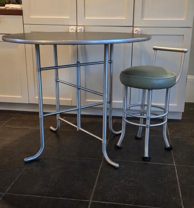 Warren McArthur Warren McArthur Furniture Corp Early Warren McArthur J Leg 36 Round Table Patent Applied For Label 1933 34