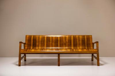 Wave Shaped Bench in Walnut with Two tone Veneering Italy 1950s