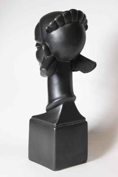 Waylande Gregory Congo Head sculpture designed by Wayland Gregory made by Cowan Pottery Studio
