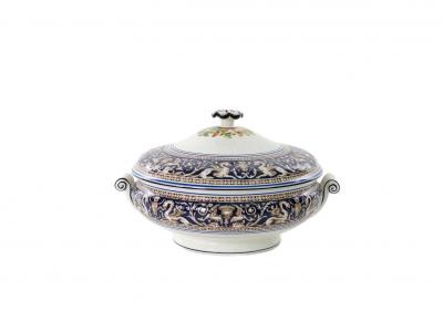 Wedgwood Porcelain Dinner Service for Twelve People