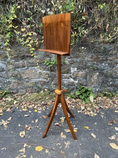 Wendell Castle MID CENTURY ORGANIC MODERNIST WOOD ADJUSTABLE MUSIC STAND WITH FOUR FOOTED BASE