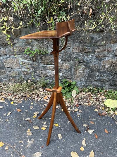 Wendell Castle MID CENTURY ORGANIC MODERNIST WOOD ADJUSTABLE MUSIC STAND WITH FOUR FOOTED BASE
