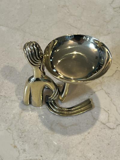 Werkst tte Hagenauer ART DECO HAGENAUER BRASS NUDE WITH TAZZA SCULPTURE