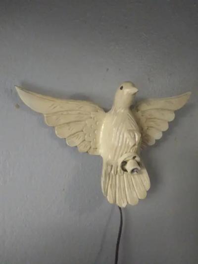 White Dove Carved Wood Wall hanging Lamp