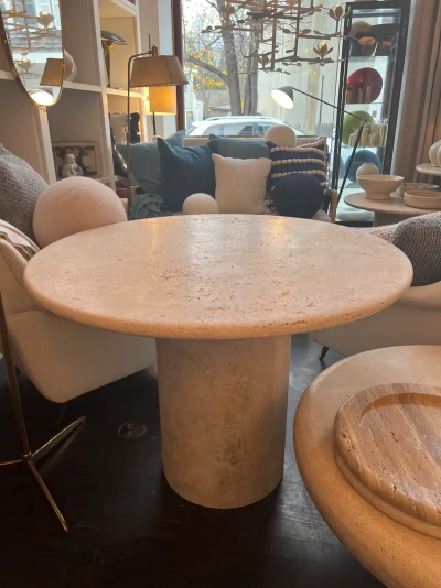 White Roman Travertine Dining Table by Le Lampade