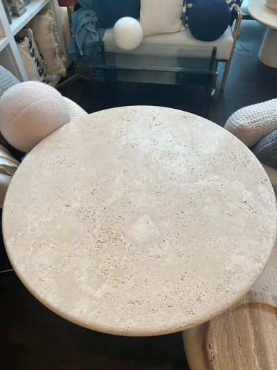 White Roman Travertine Dining Table by Le Lampade