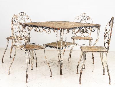 White Scrollwork Garden Dining Table and Four Chairs France 1940s