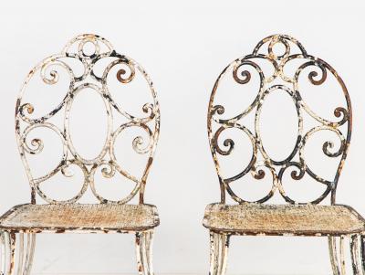 White Scrollwork Garden Dining Table and Four Chairs France 1940s