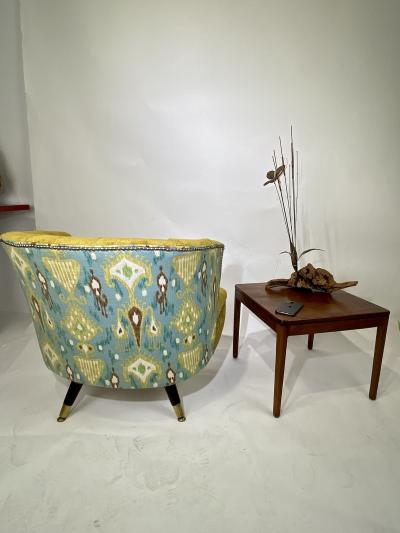 Wide Barrel Back Swivel Lounge Chair by Kroehler Manufacturing Co 1960s USA