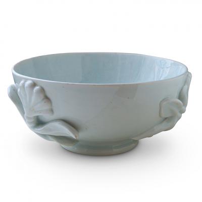 Wilhelm K ge Fine Modern Classicism bowl with floral motifs and celadon glaze by Wilhelm K ge