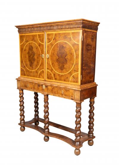 William And Mary Oyster Veneer Cabinet On Stand