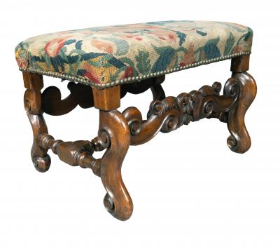 William And Mary Walnut Bench