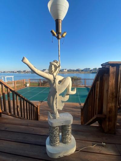 William Billy Haines MONUMENTAL CARVED ASIAN DECORATED FIGURE LAMP BY WILLIAM HAINES