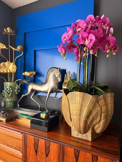 William Billy Haines X Large Patinated Brass Sea Shell Planter Billy Haines Style 1970s