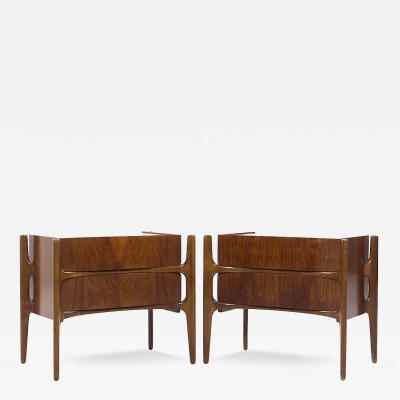 William Hinn William Hinn Mid Century Walnut Curved Front Nightstands Pair