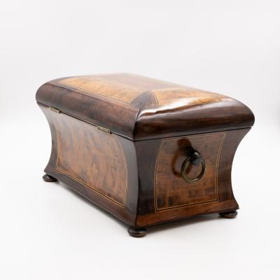 William IV Dome Top Bomb Box in Burl Walnut with Boxwood Stringing