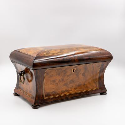 William IV Dome Top Bomb Box in Burl Walnut with Boxwood Stringing