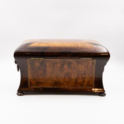 William IV Dome Top Bomb Box in Burl Walnut with Boxwood Stringing