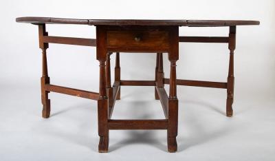 William Mary Period Walnut Gate Leg Table