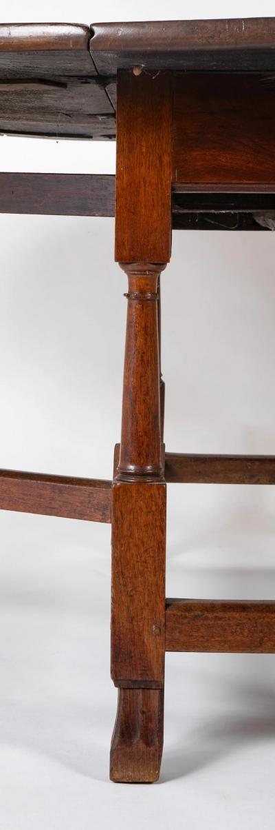 William Mary Period Walnut Gate Leg Table