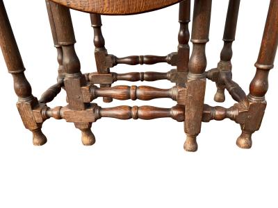William and Mary Oak Gateleg Table