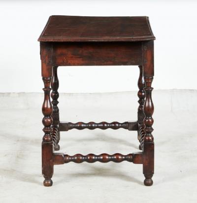 William and Mary Walnut Bobbin Stretcher Table