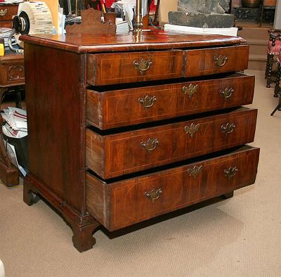 William and Mary Yew Wood Veneered Chest of Drawers